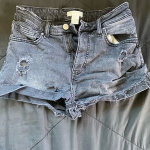Washed Black Ripped Jean Short